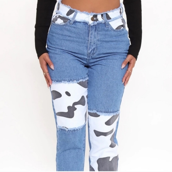 NWOT Cow Print Size 16 Jeans - Picture 3 of 4
